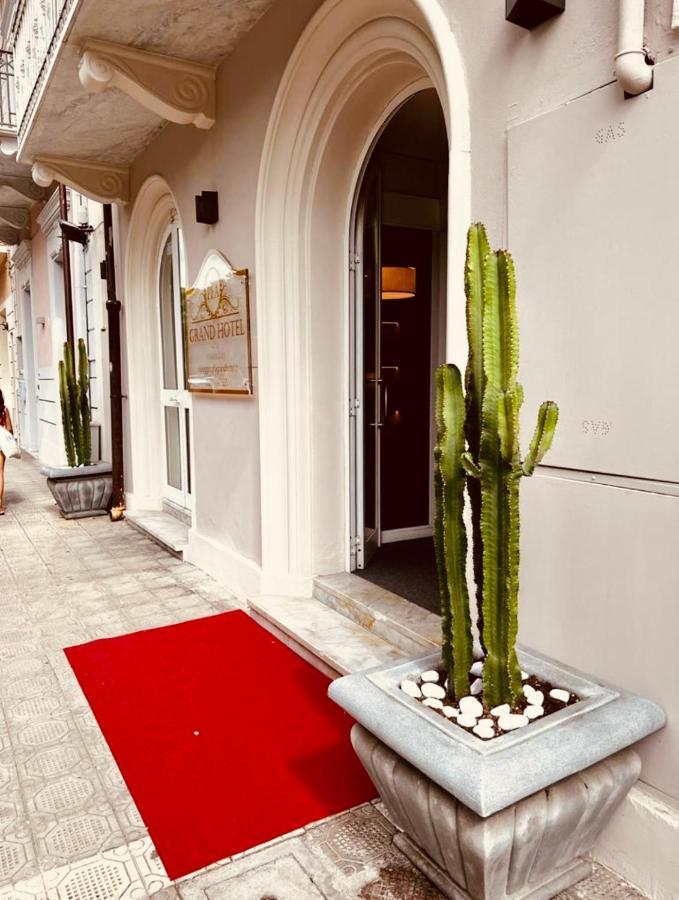Pfa Hotel Viareggio Exterior photo
